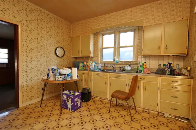 $49,900 | 218 North G Street, Marion, IN 46952