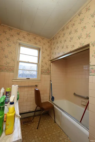 $49,900 | 218 North G Street, Marion, IN 46952