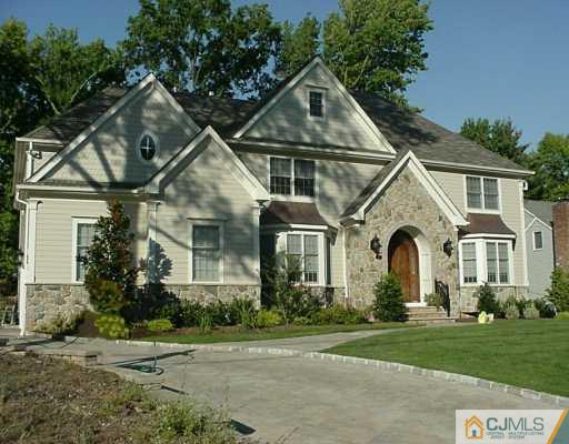 31 Southfield Road Edison, NJ 08820 - Photo 1 of 1