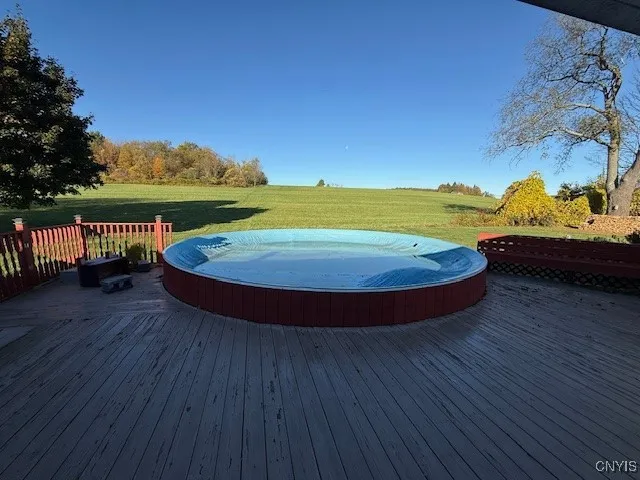 $329,900 | 3727 Lyncourt Drive, Cortlandville, NY 13045