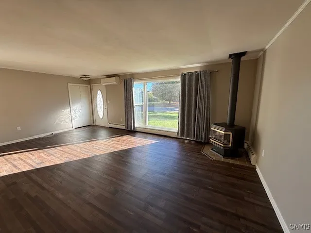 $329,900 | 3727 Lyncourt Drive, Cortlandville, NY 13045