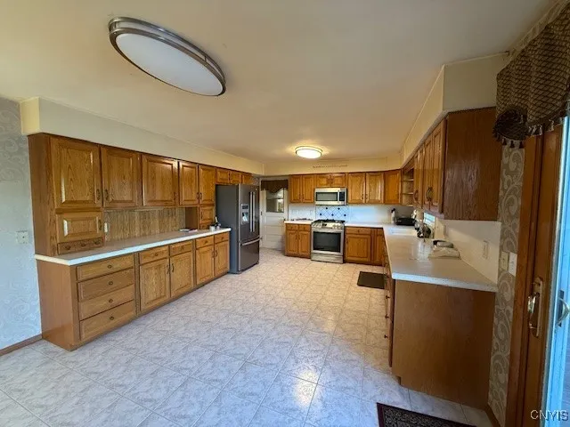 $329,900 | 3727 Lyncourt Drive, Cortlandville, NY 13045