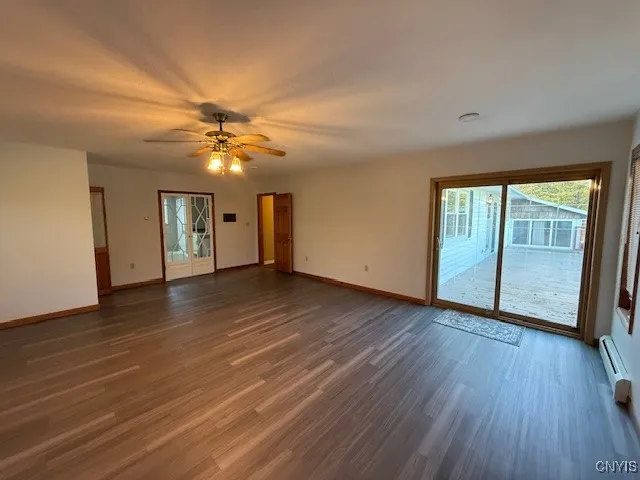 $329,900 | 3727 Lyncourt Drive, Cortlandville, NY 13045