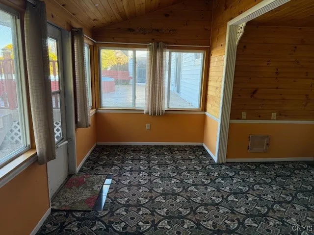 $329,900 | 3727 Lyncourt Drive, Cortlandville, NY 13045