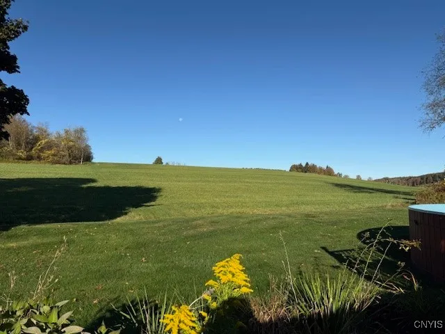 $329,900 | 3727 Lyncourt Drive, Cortlandville, NY 13045