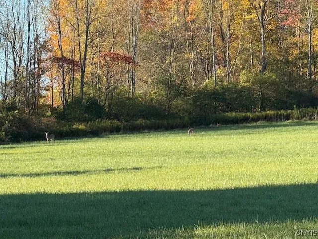 $329,900 | 3727 Lyncourt Drive, Cortlandville, NY 13045