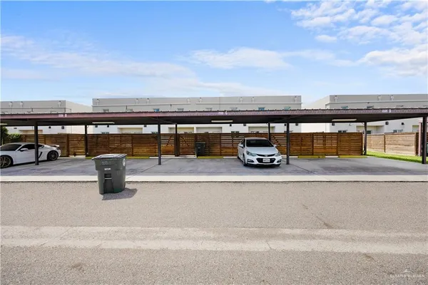 $1,525 | 2404 Harmony Lane, Unit B, Mission, TX 78574