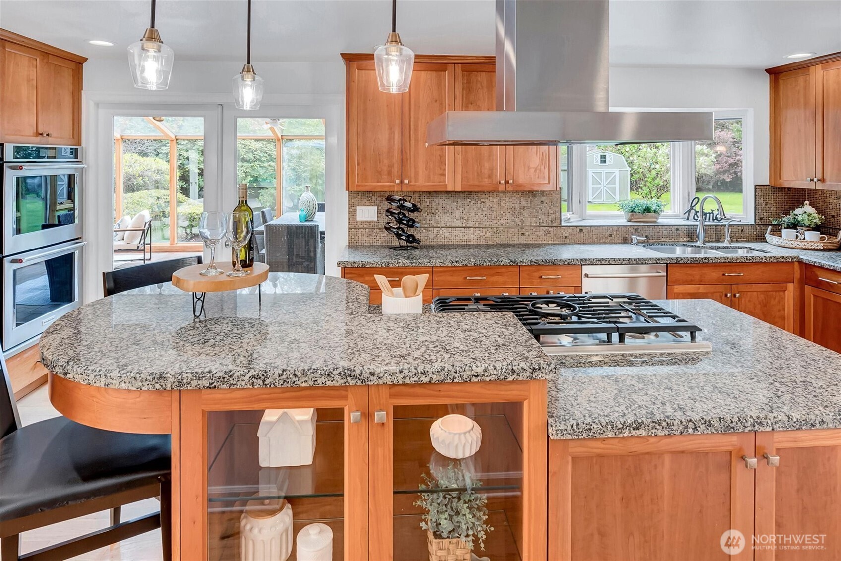53 Cascade Key Bellevue, WA 98006 - Photo 15 of 40