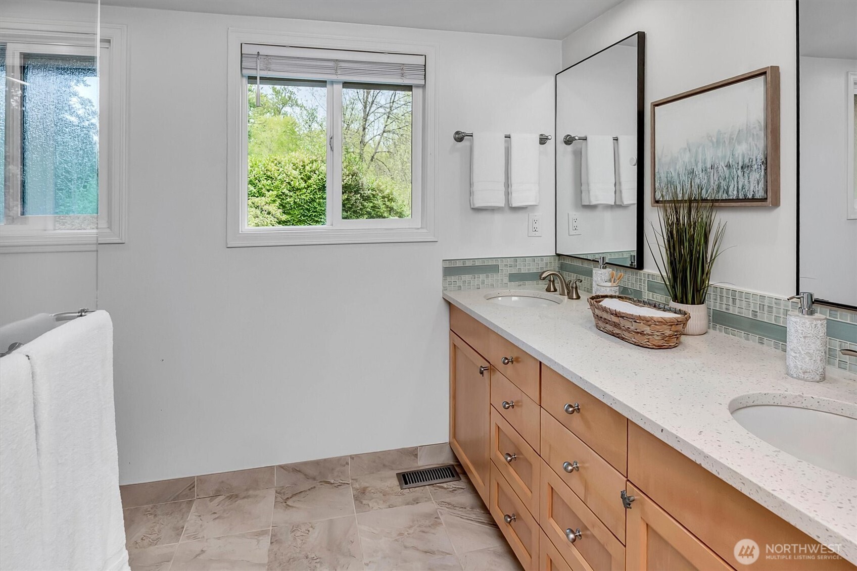 53 Cascade Key Bellevue, WA 98006 - Photo 35 of 40