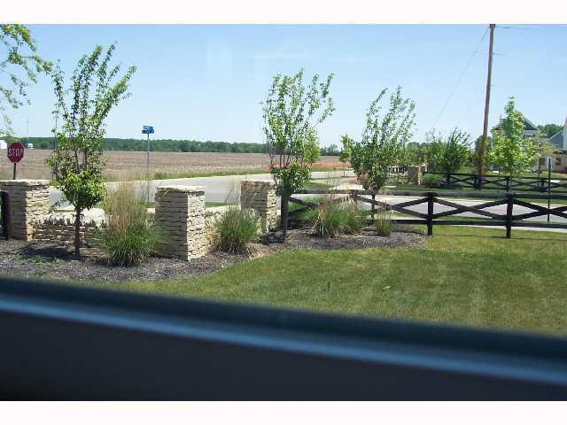 100 Brenden Loop, Unit 8932 Delaware, OH 43015 - Photo 4 of 7