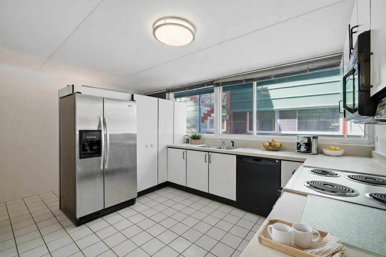 840 Michigan Avenue, Unit 10 Evanston, IL 60202 - Photo 3 of 19