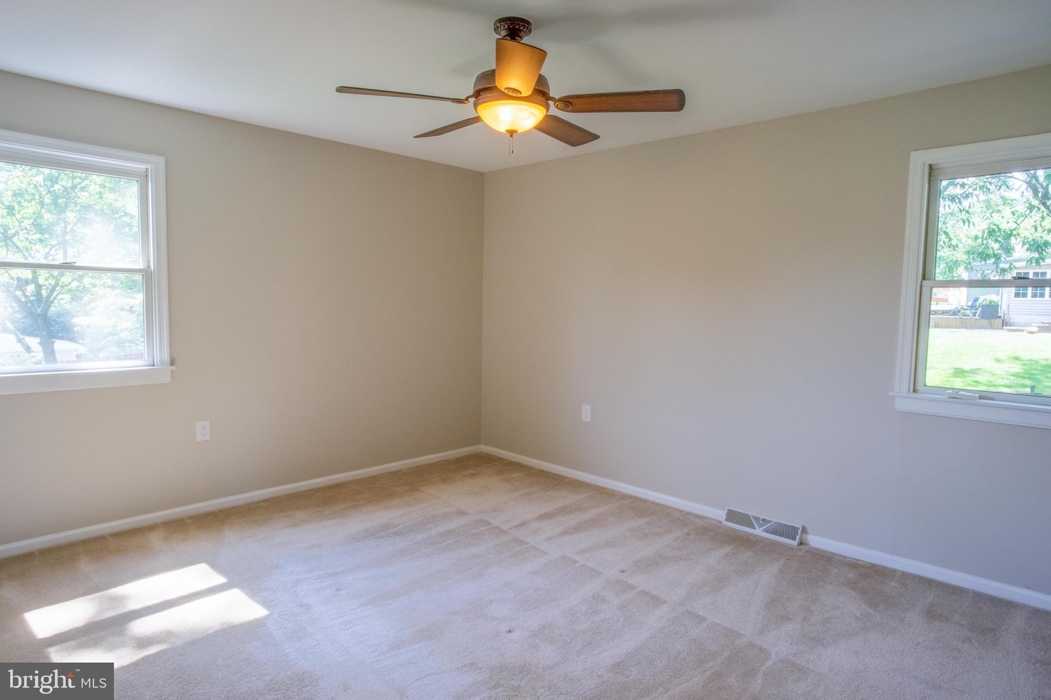 7 Sunnydell Road Elkton, MD 21921 - Photo 22 of 38 Sizable Master Bedroom