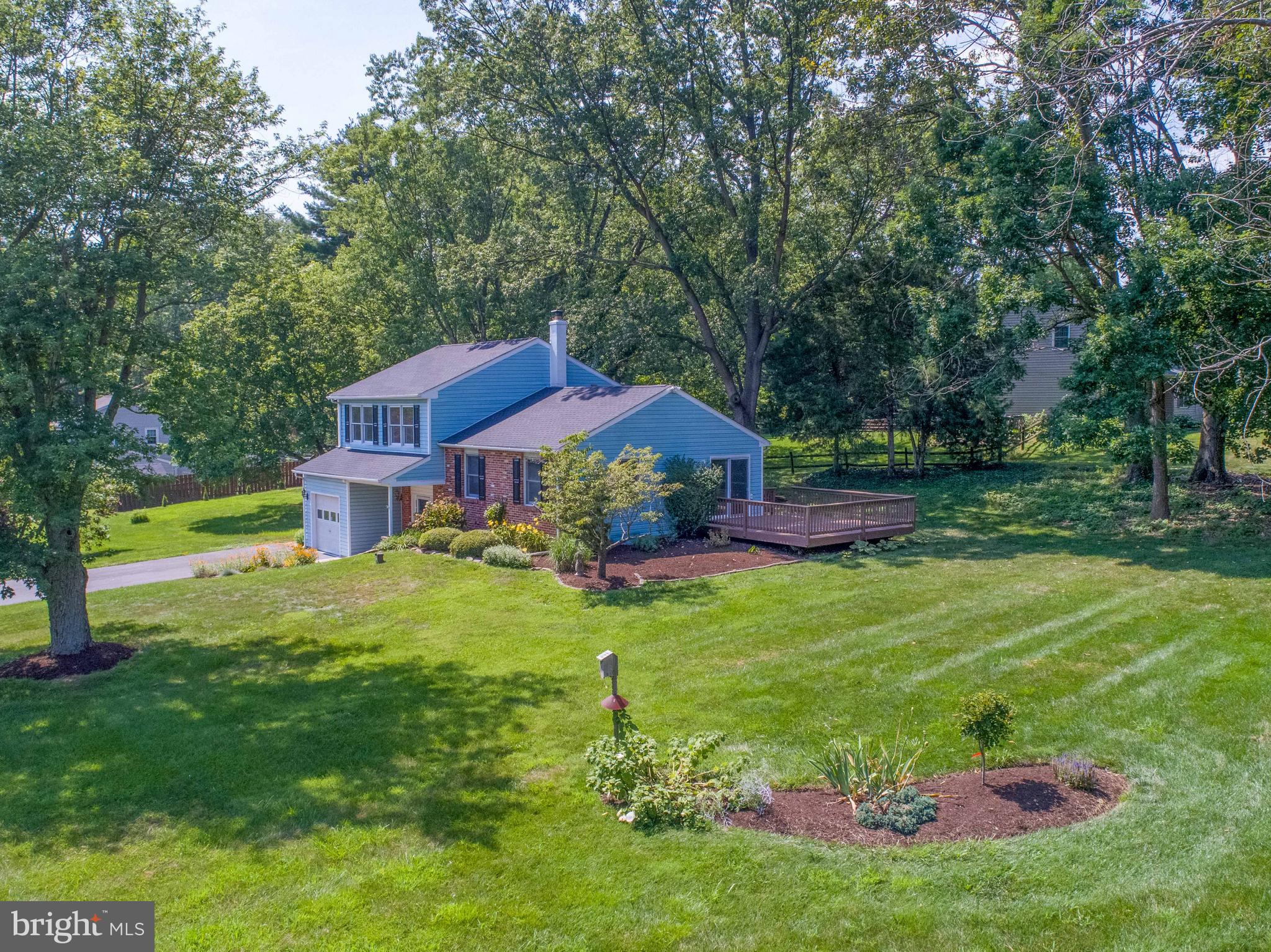 7 Sunnydell Road Elkton, MD 21921 - Photo 4 of 38 Lovely Landscaping