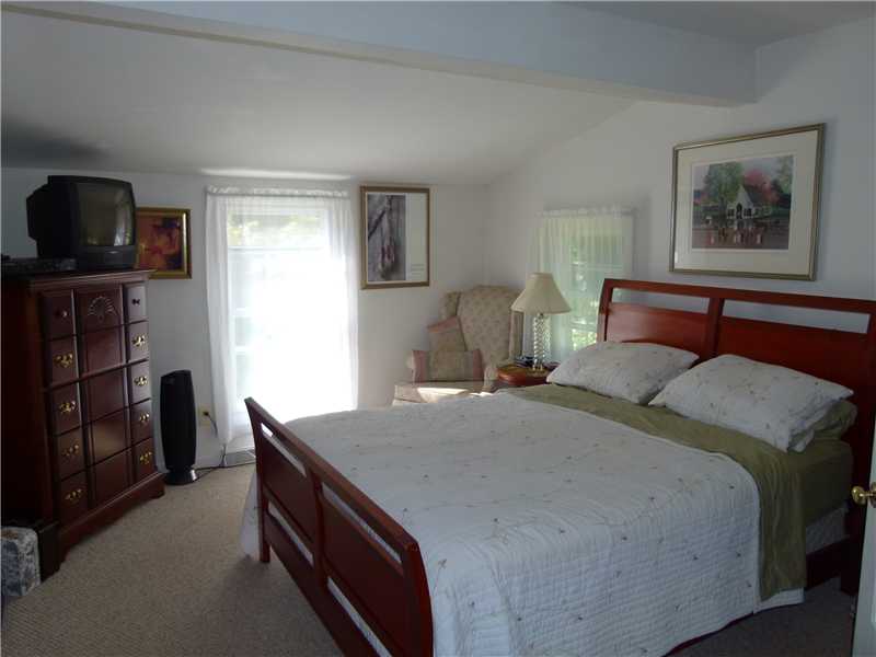 1422 Middle Road East Greenwich, RI 02818 - Photo 13 of 25 Master Bedroom.