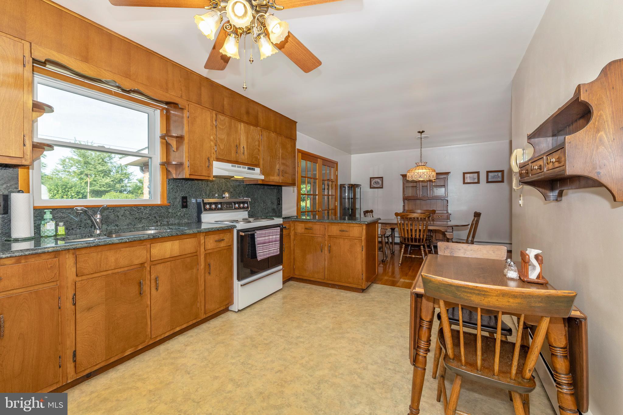 6051 Mt Phillip Road Frederick, MD 21703 - Photo 9 of 25