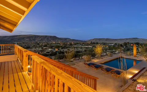 $1,150,000 | 5637 Minna Gombell Lane, Pioneertown, CA 92268