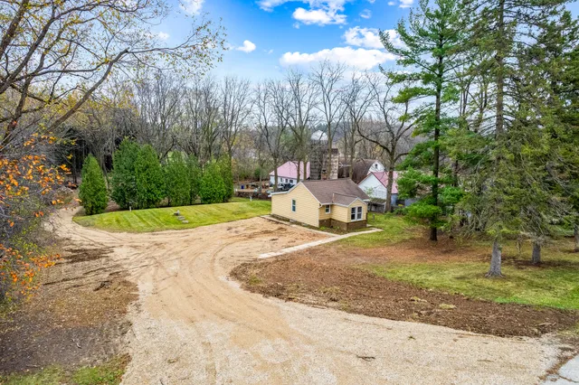 $349,900 | W288S250 Elmhurst Road, Waukesha, WI 53188