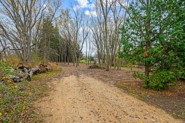 $324,900 | W288S250 Elmhurst Road, Waukesha, WI 53188