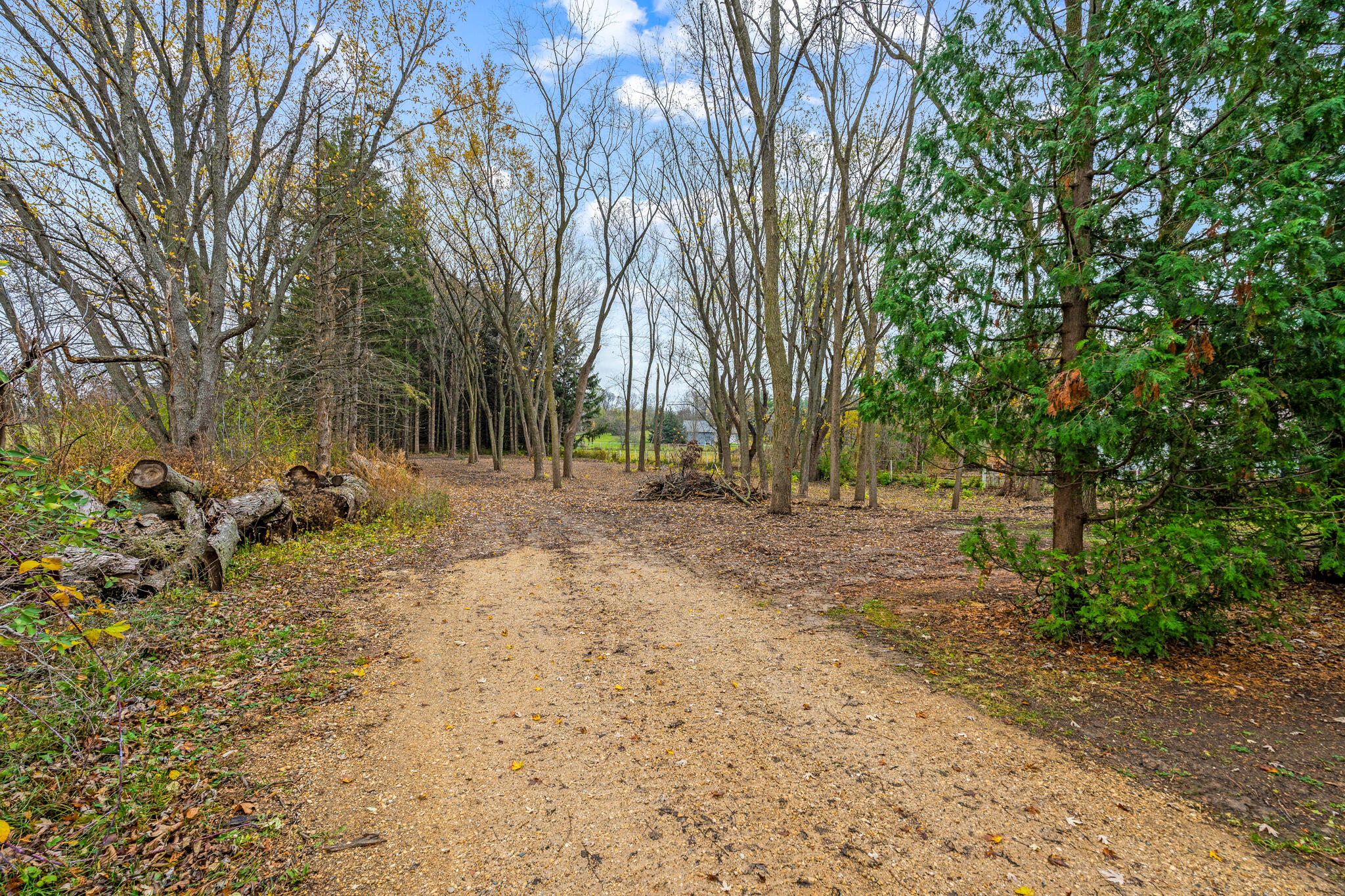 W288S250 Elmhurst Road Waukesha, WI 53188 - Photo 25 of 32 W288S250 Elmhurst Rd, Waukesha-HDR-09