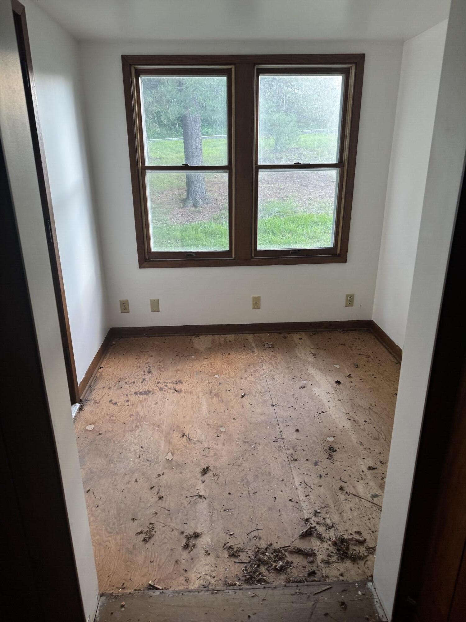 W288S250 Elmhurst Road Waukesha, WI 53188 - Photo 9 of 32 IMG_5270