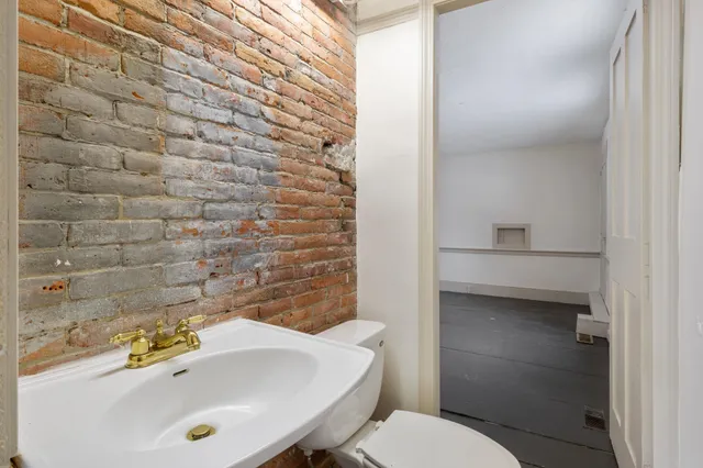 $440,000 | 10 Chance Pond Road, Franklin, NH 03235