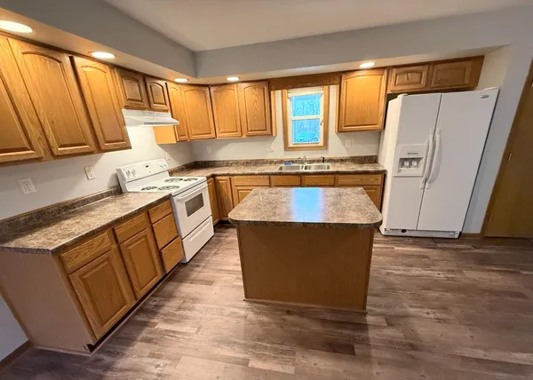 $448,900 | 1213 West County Road 200 South, Versailles, IN 47042