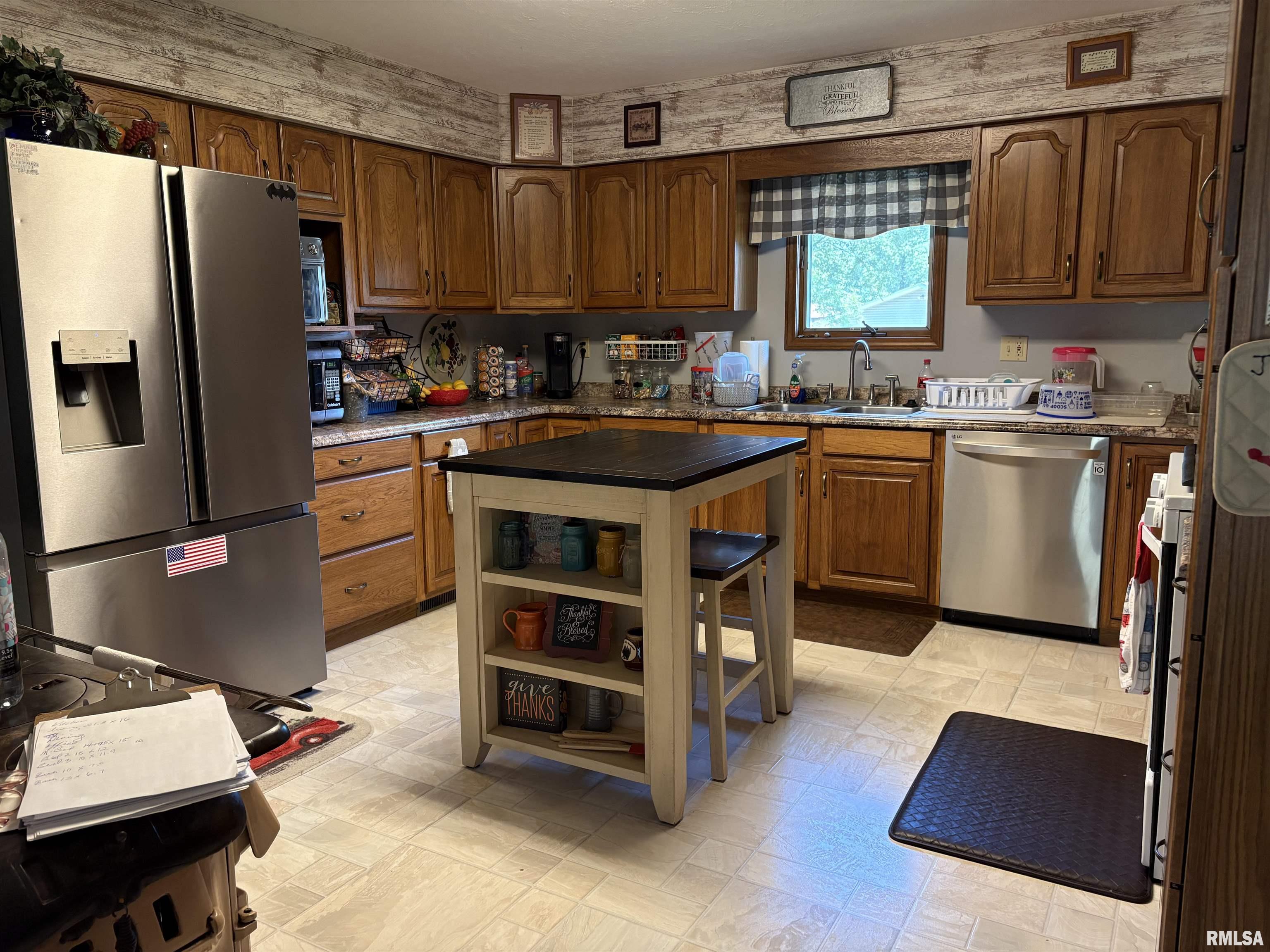 605 West George Street Ava, IL 62907 - Photo 15 of 64