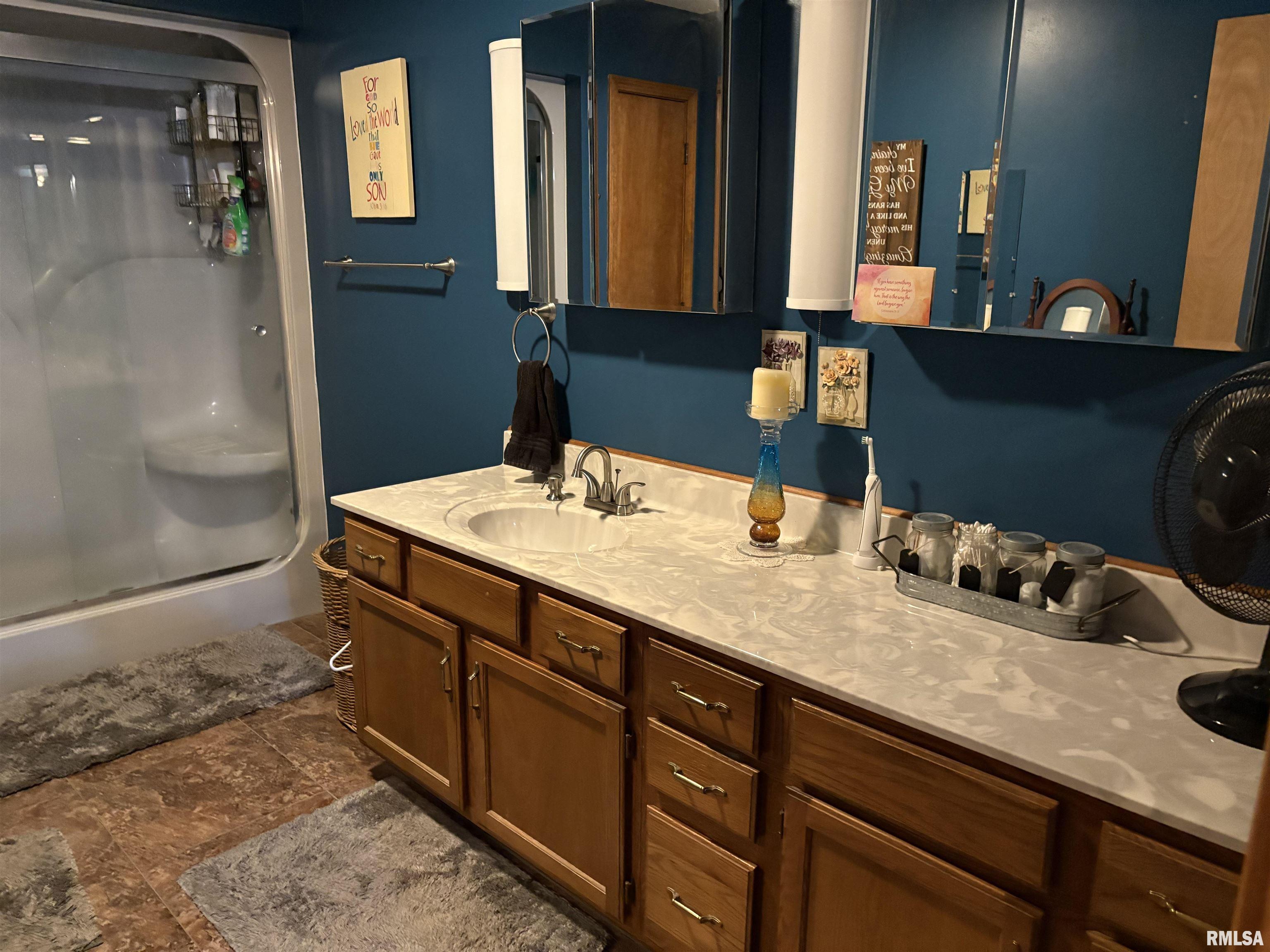 605 West George Street Ava, IL 62907 - Photo 26 of 64