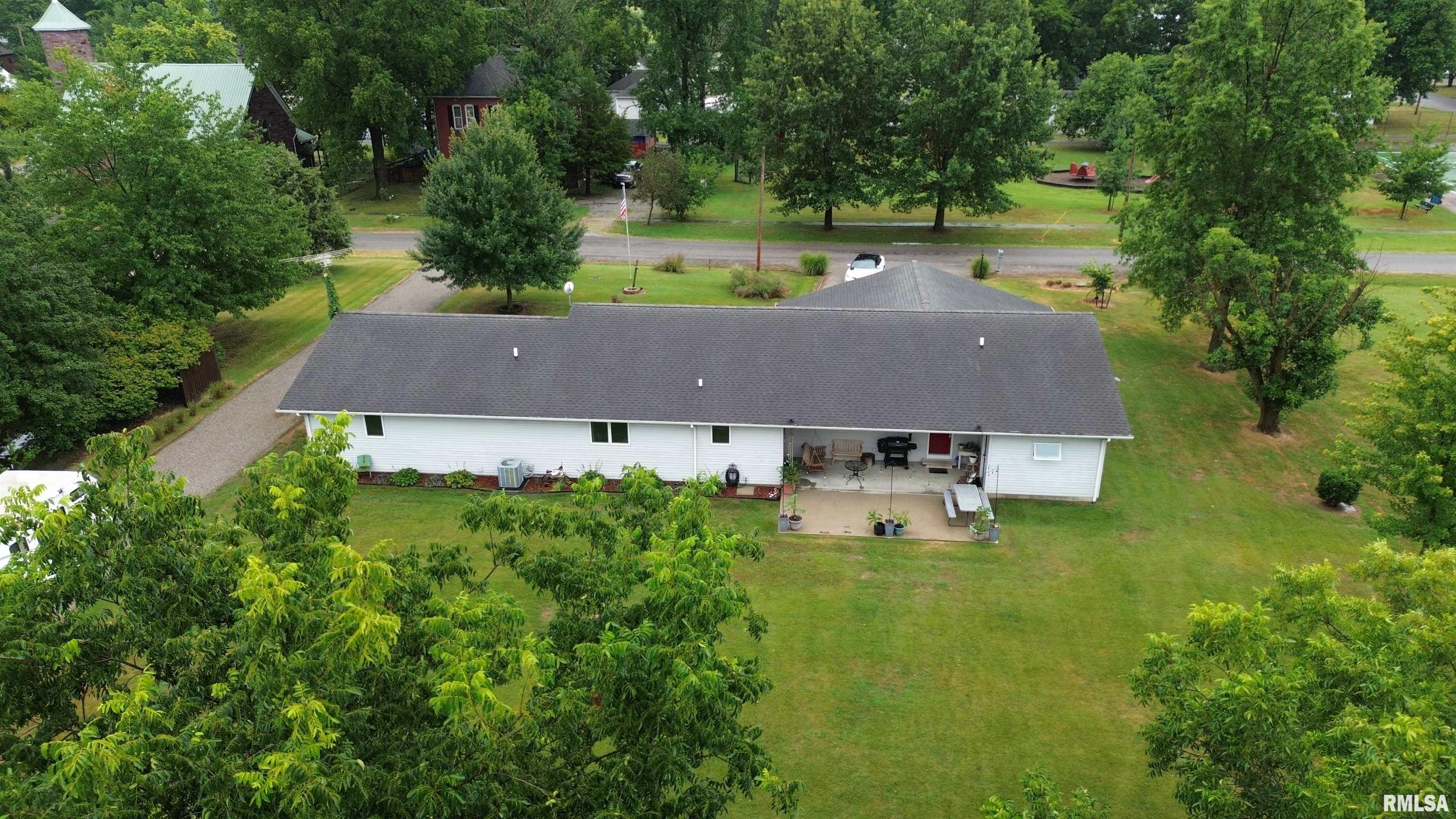 605 West George Street Ava, IL 62907 - Photo 62 of 64