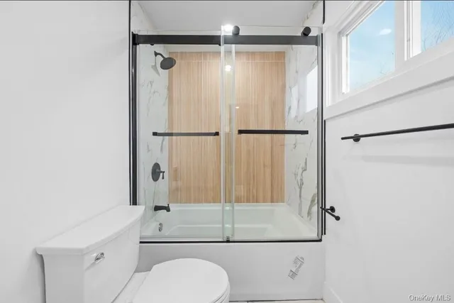 $774,987 | 200 Irish Lane, Islip Terrace, NY 11752