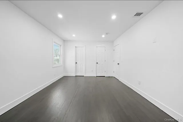 $774,987 | 200 Irish Lane, Islip Terrace, NY 11752