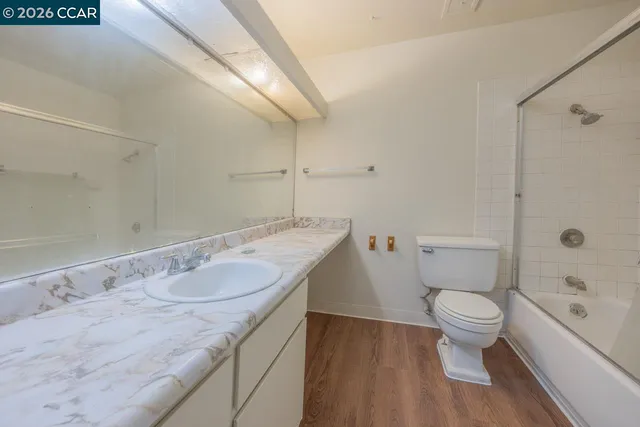 $355,000 | 975 Murrieta Boulevard, Livermore, CA 94550