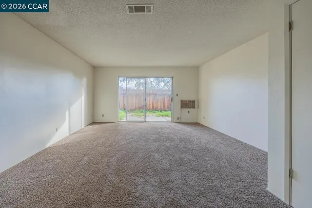 $355,000 | 975 Murrieta Boulevard, Livermore, CA 94550