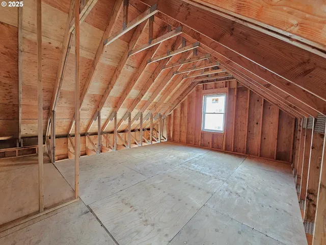 $325,000 | 272 Johnson Road, Lyle, WA 98635