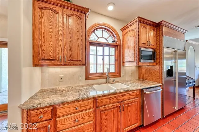 $2,180,000 | 220 Hallett Cove Court, Boulder City, NV 89005