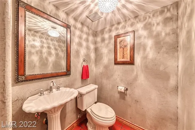 $2,180,000 | 220 Hallett Cove Court, Boulder City, NV 89005