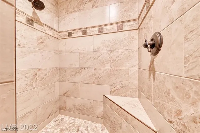 $2,180,000 | 220 Hallett Cove Court, Boulder City, NV 89005