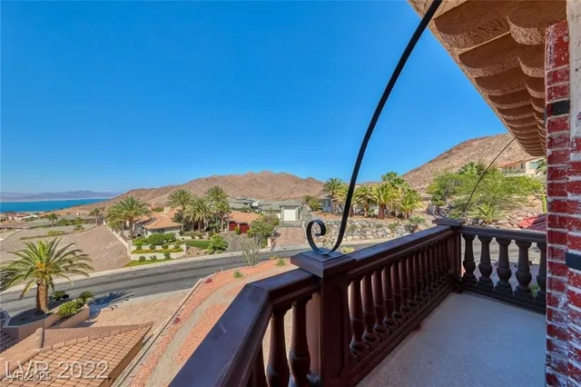 $2,180,000 | 220 Hallett Cove Court, Boulder City, NV 89005