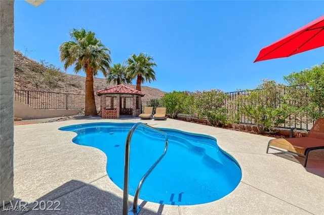 $2,180,000 | 220 Hallett Cove Court, Boulder City, NV 89005