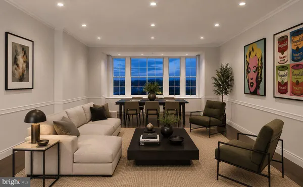 $895,000 | 1 West Hartwell Lane, Unit 3C, Philadelphia, PA 19118