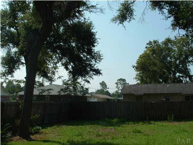 5083 Clinton Road Pace, FL 32571 - Photo 14 of 14 Shed in backyard