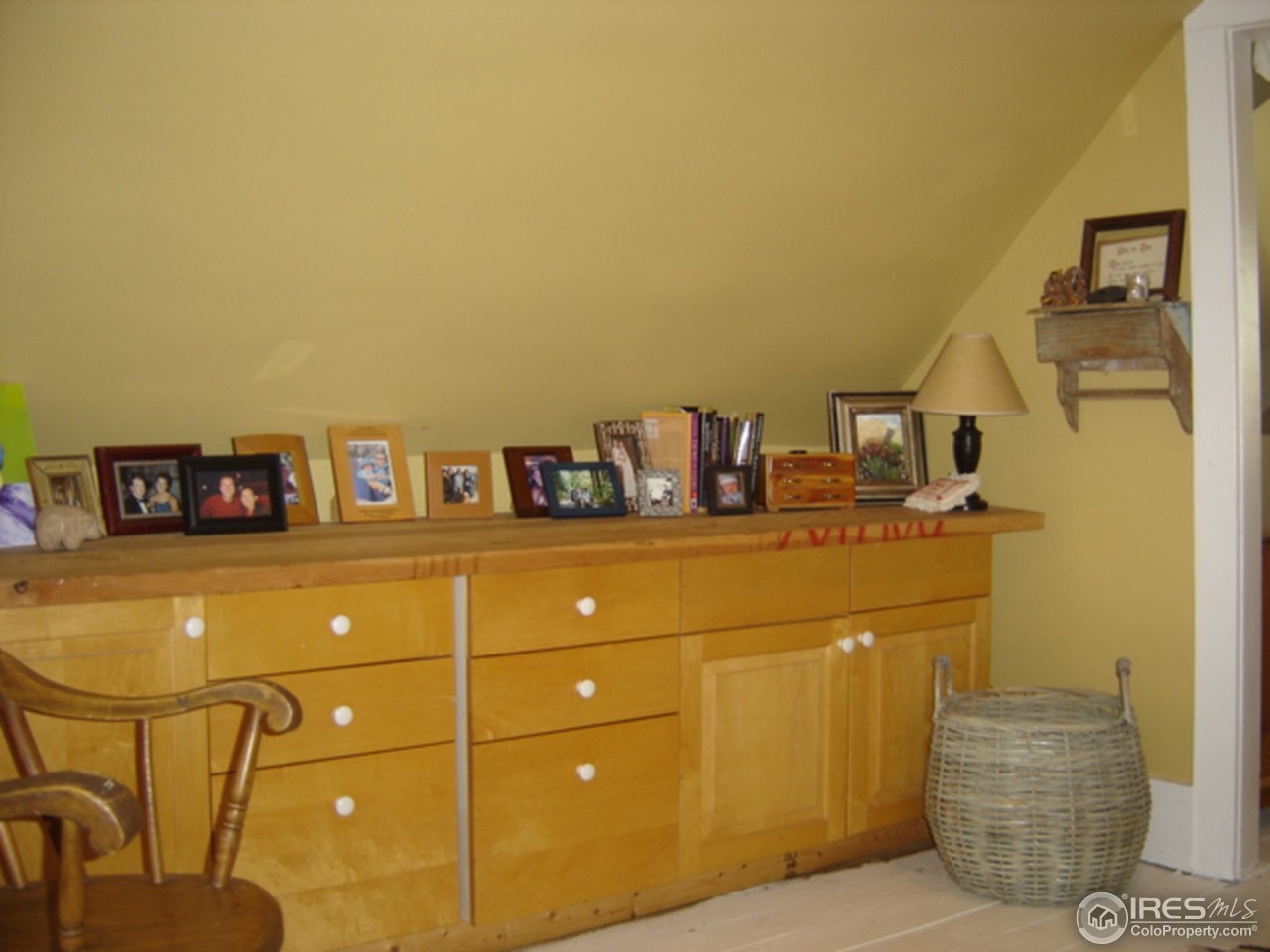 7453 Hygiene Road Longmont, CO 80503 - Photo 12 of 25 Master bedroom - dressing room