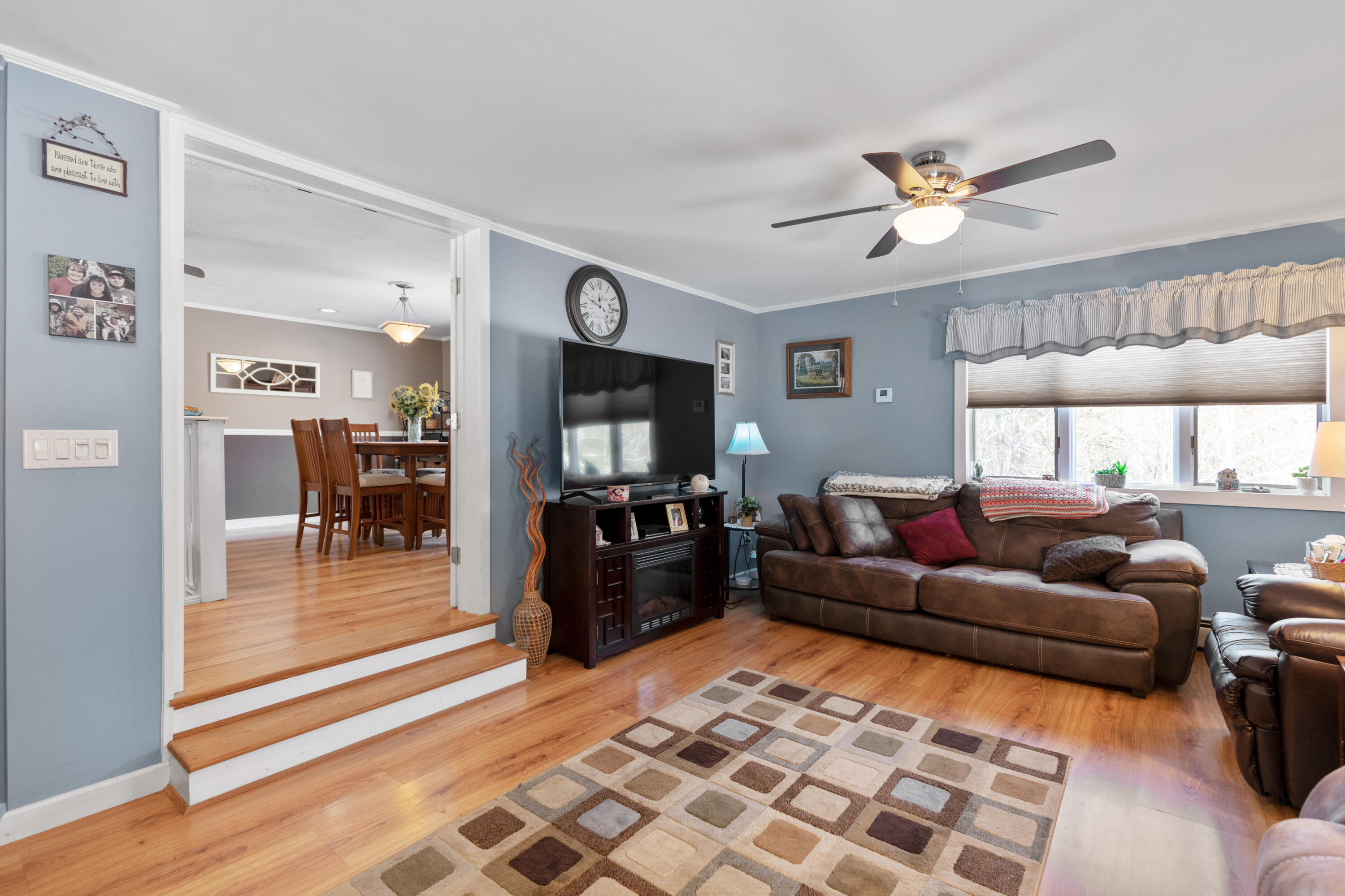 35 Old County Road Windham, ME 04062 - Photo 15 of 48 Living Room
