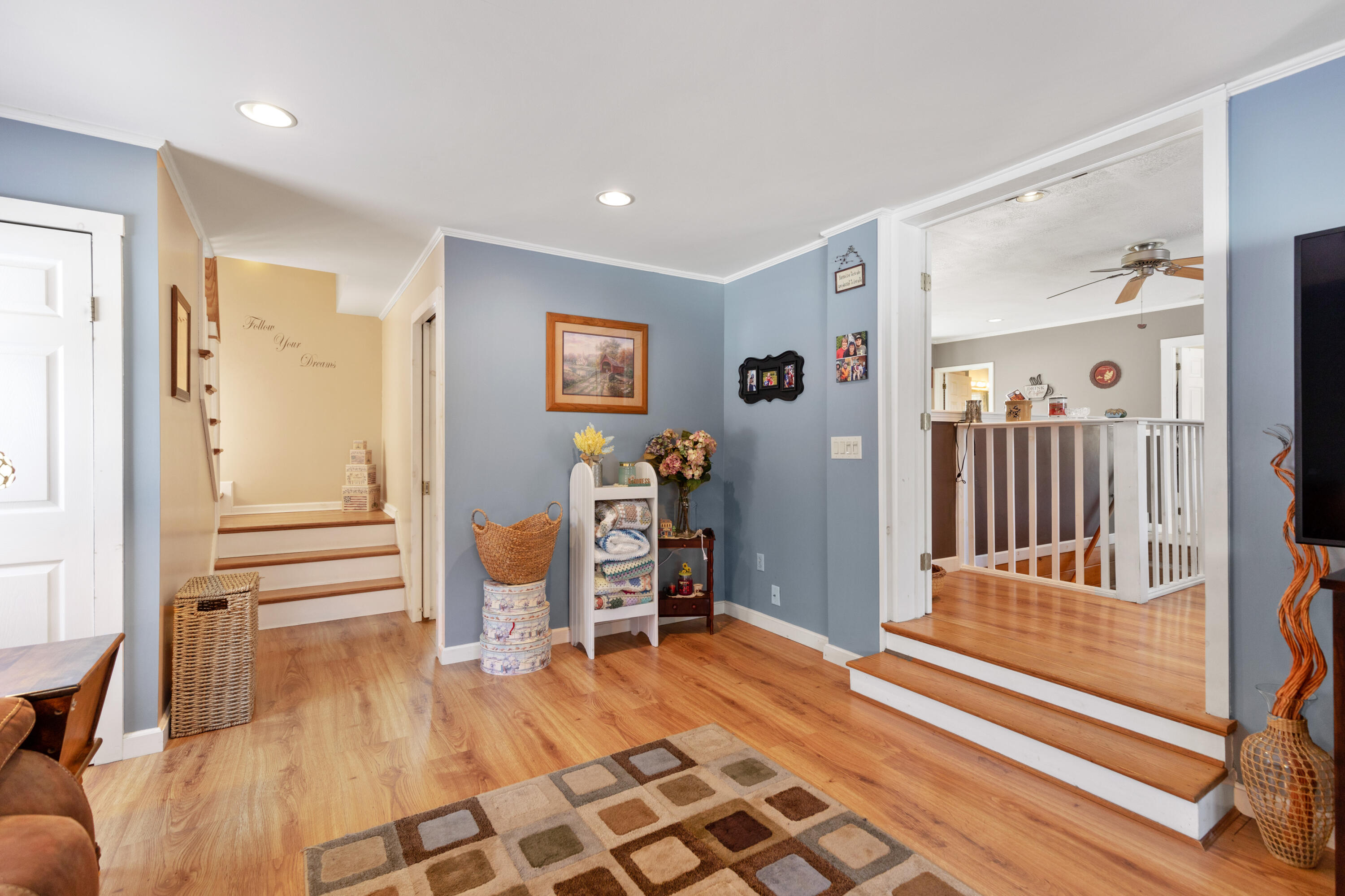 35 Old County Road Windham, ME 04062 - Photo 17 of 48 Living Room