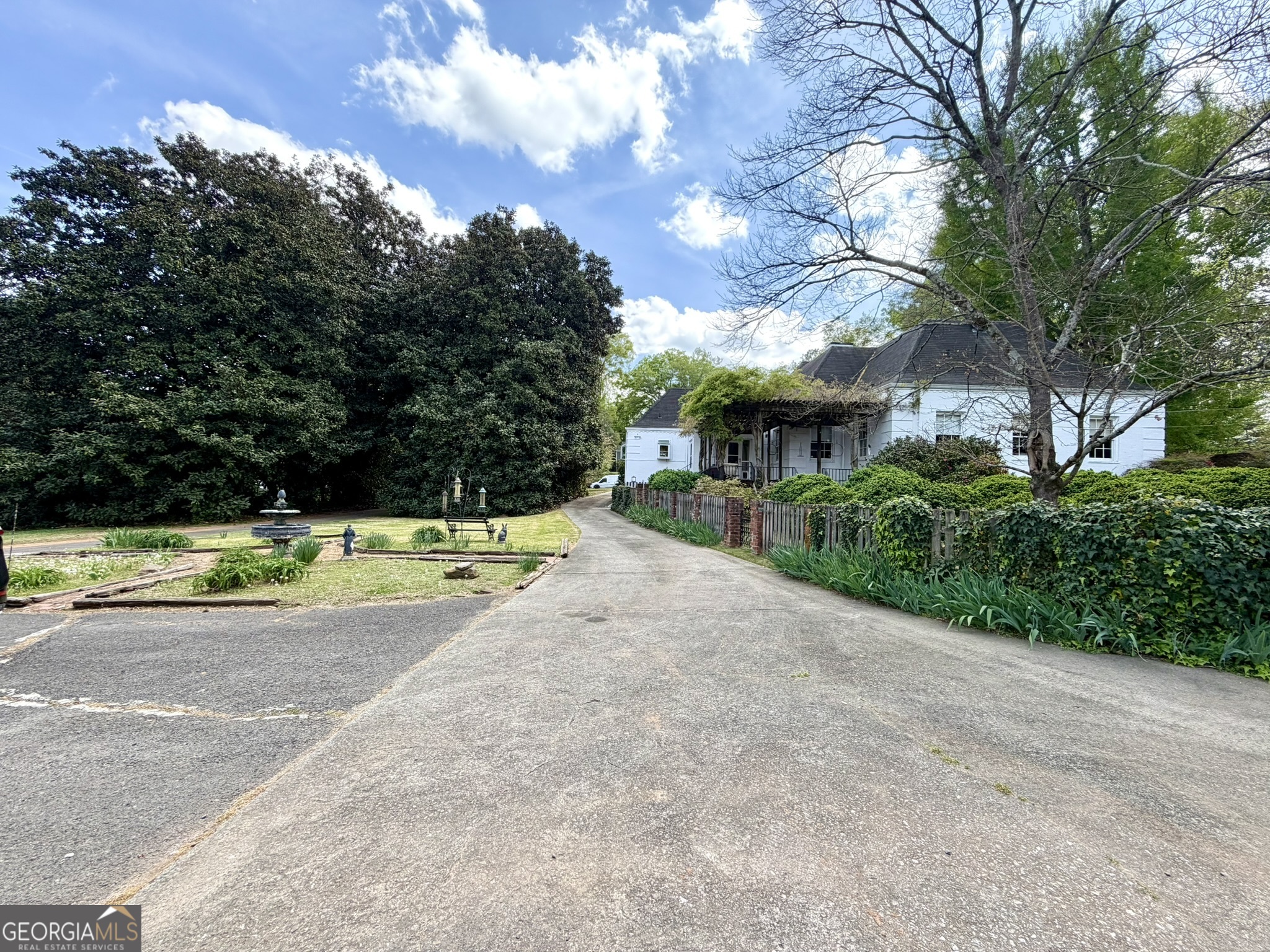 217 East 10th Street Rome, GA 30161 - Photo 10 of 54