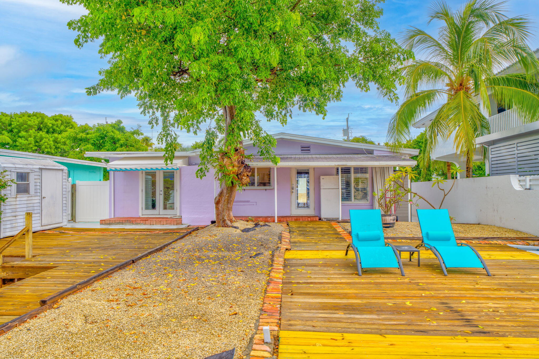 263 Azalea Street Tavernier, FL 33070 - Photo 1 of 57 knij