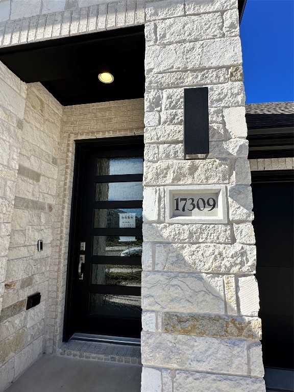 17309 Cain Clearing Pass Austin, TX 78738 - Photo 2 of 33 6 panel front door