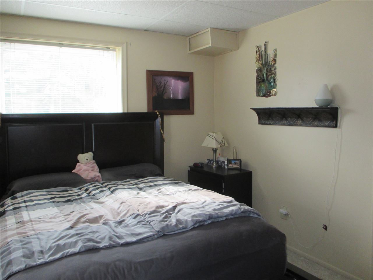 6303 North McKinley Road Flushing, MI 48433 - Photo 8 of 13 31375083-7.JPG
