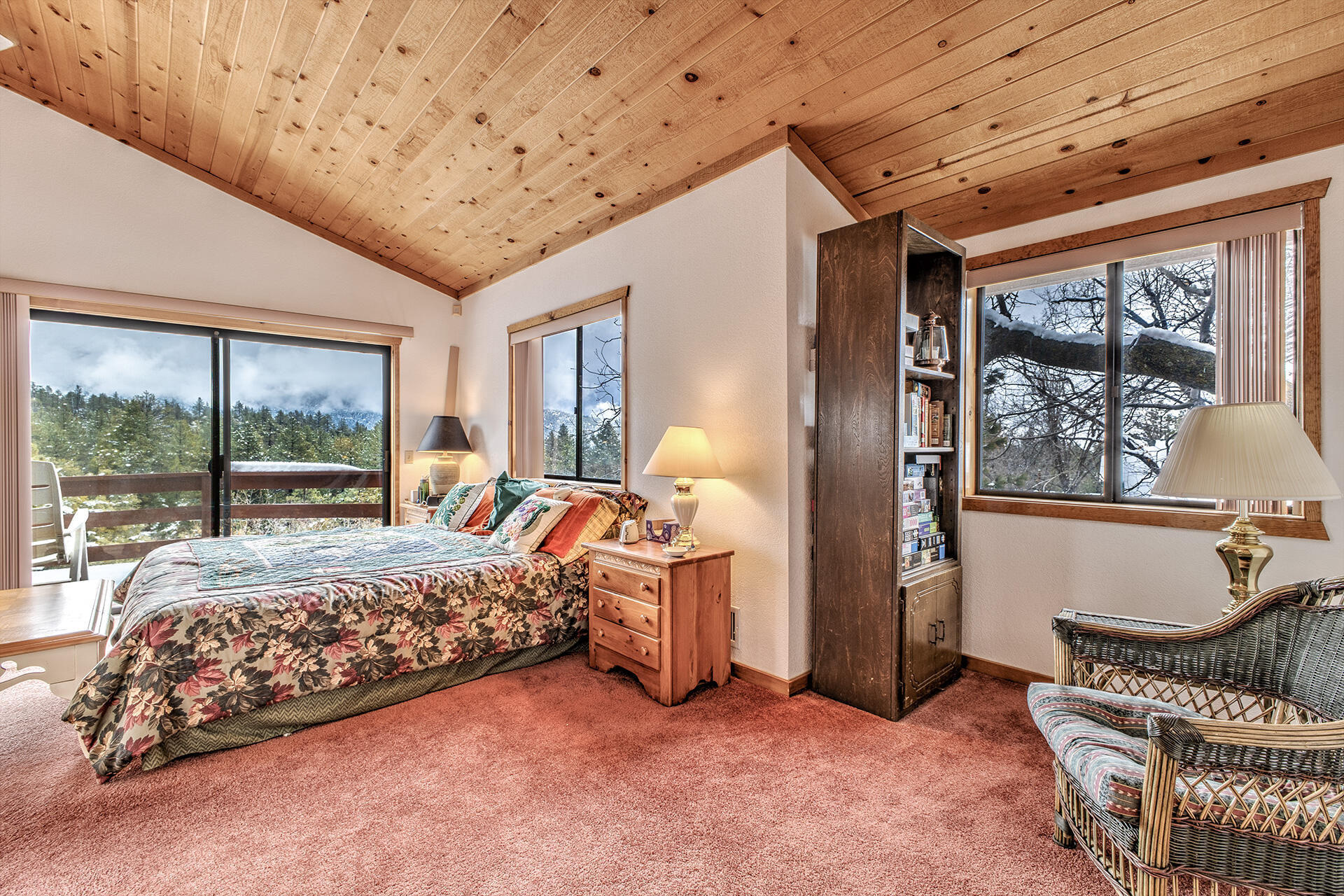 25006 Knob-Hill Idyllwild, CA 92549 - Photo 33 of 47 a bed room with a bed and a chair