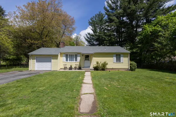 $325,000 | 35 Munson Road, Wolcott, CT 06716